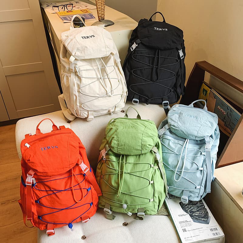 リュックサック 軽量コンパクト多機能登山リュックサック